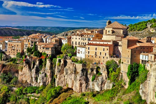 Hängende Häuser in Cuenca - Spanien &ndash; &copy; Freesurf - Fotolia