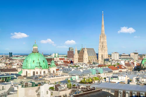 Wien_Panorama_Skyline &ndash; &copy; mRGB - Fotolia