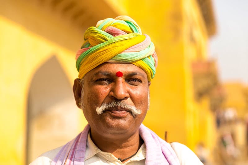Lächelnder Rajastani mit Turban - ©filipefrazao - Fotolia