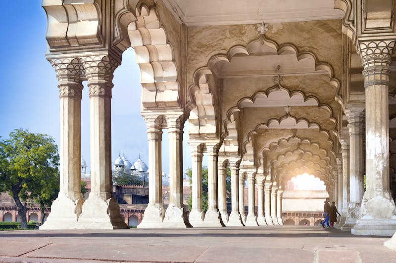Rotes Fort in Agra - Gewölbe - ©Konstantin Kulikov - AdobeStock
