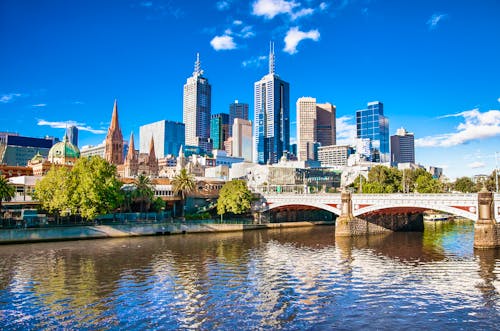 Melbourne_Hafen_Skyline &ndash; &copy; Aleksandar Todorovic - Fotolia