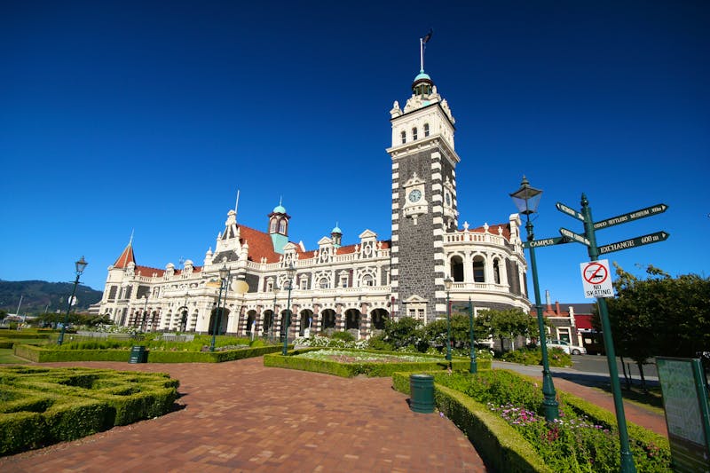 Dunedin_Bahnhof - ©cosmity - Fotolia