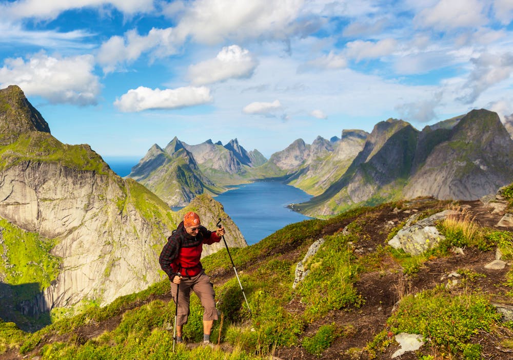 Lofoten_Wandern &ndash; &copy; Galyna Andrushko - AdobeStock