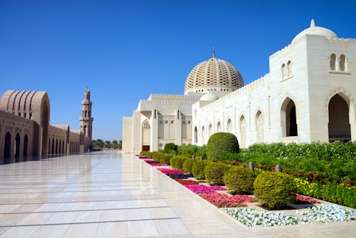Oman – Sultan Qaboos große Moschee, Muscat &ndash; &copy; Carsten Behme – AdobeStock