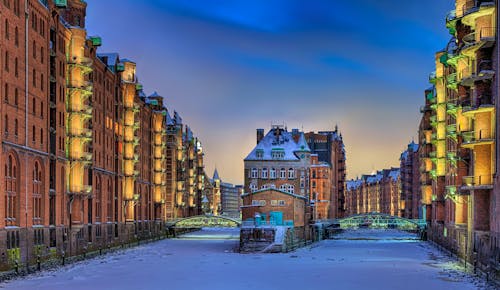 Hamburg – Speicherstadt im Winter &ndash; &copy; Blickfang - Fotolia
