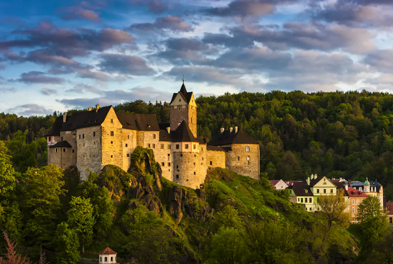 Schloss Loket &ndash; &copy;PHB.cz - AdobeStock