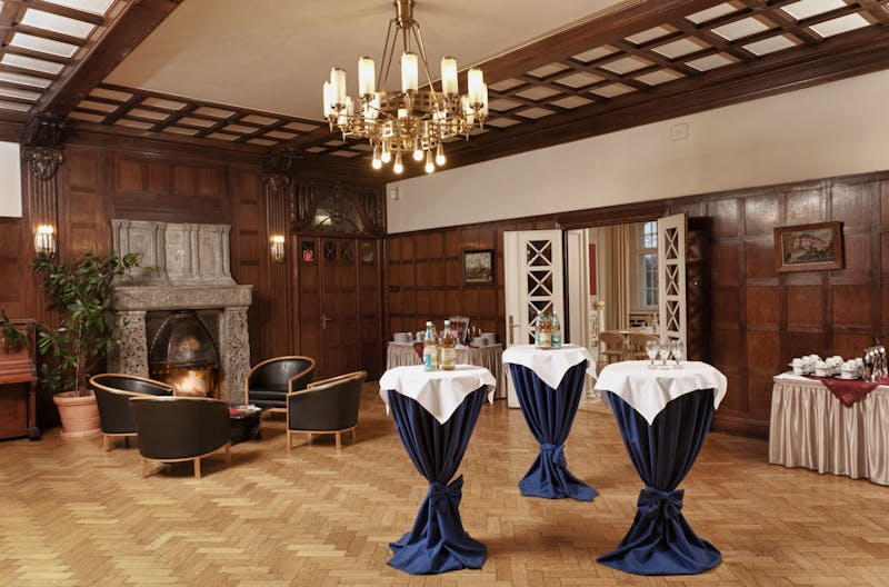 Hotel Schloss Schweinsburg – Kaminzimmer – ©Teklorit Betriebs GmbH