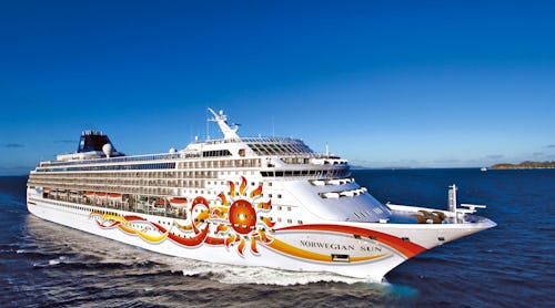 Norwegian Sun – © Michel Verdure