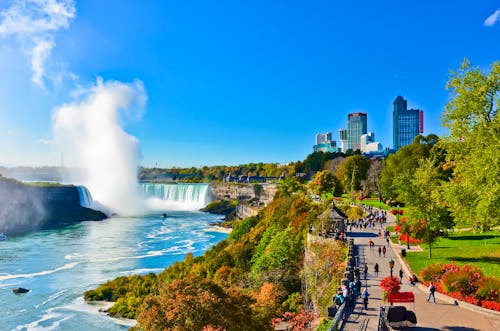 Niagara-Fälle in Ost-Kanada &ndash; &copy; Javen - Fotolia