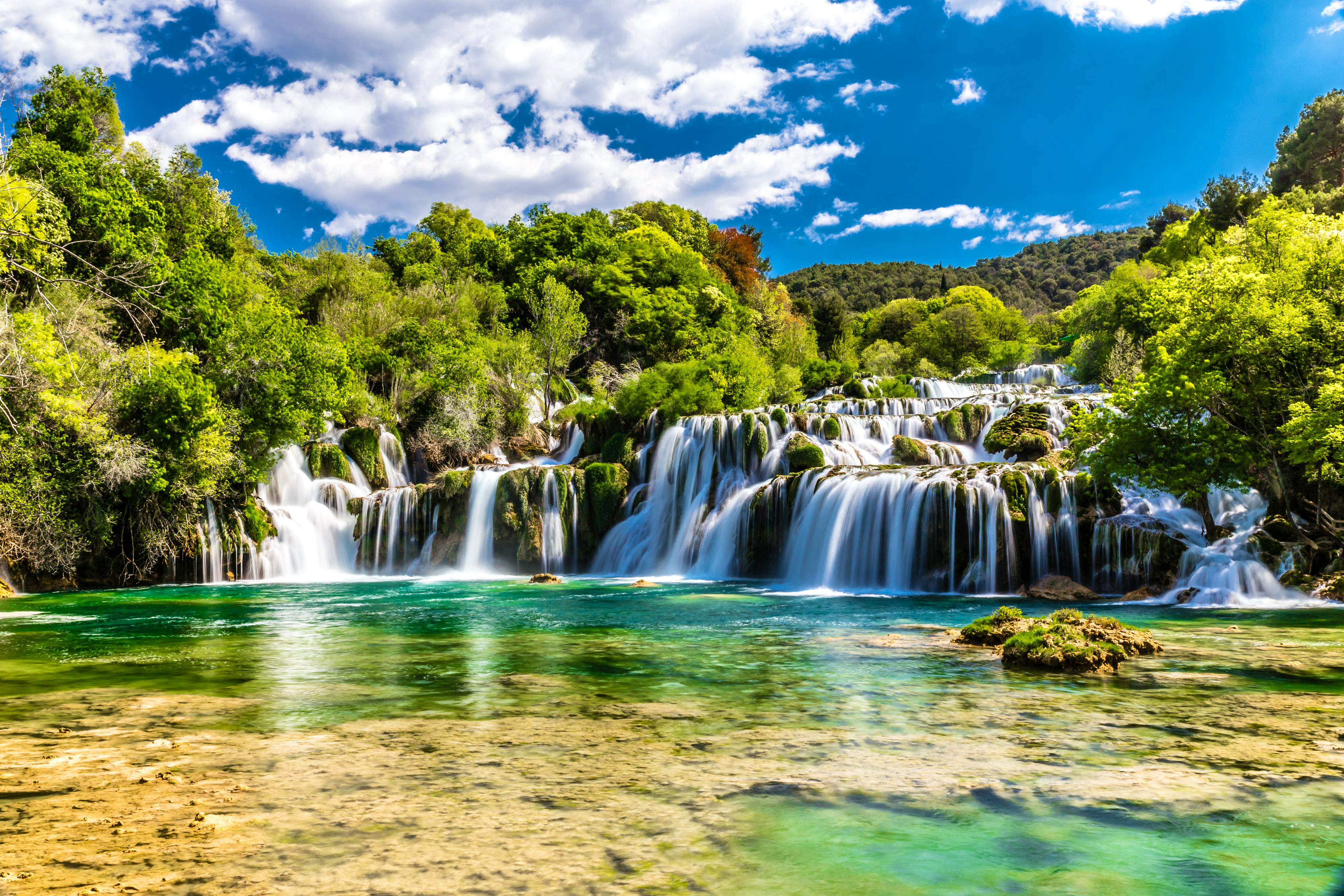 Wasserfall im Krka Nationalpark - &copy;zm_photo - AdobeStock