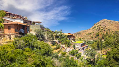 Troodosgebirge &ndash; &copy; Belikart – Adobe Stock