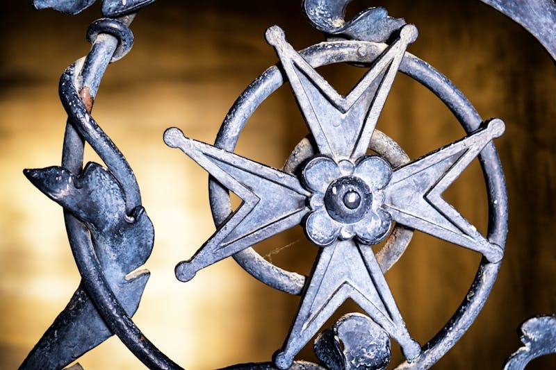 Malteserkreuz - ©fottoo - Fotolia