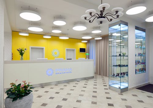 Franzensbad - Spa und Kur Hotel Praha - Rezeption &ndash; &copy; Spa und Kur Hotel Praha