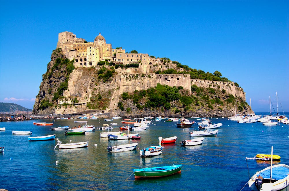 Ischia – Castello Aragonese &ndash; &copy; ©valeasca - stock.adobe.com