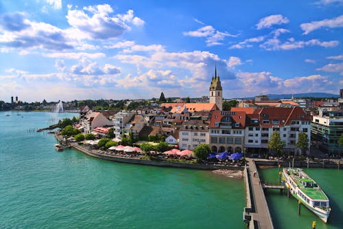 Bodensee - Friedrichshafen &ndash; &copy; fotoping - stock.adobe.com