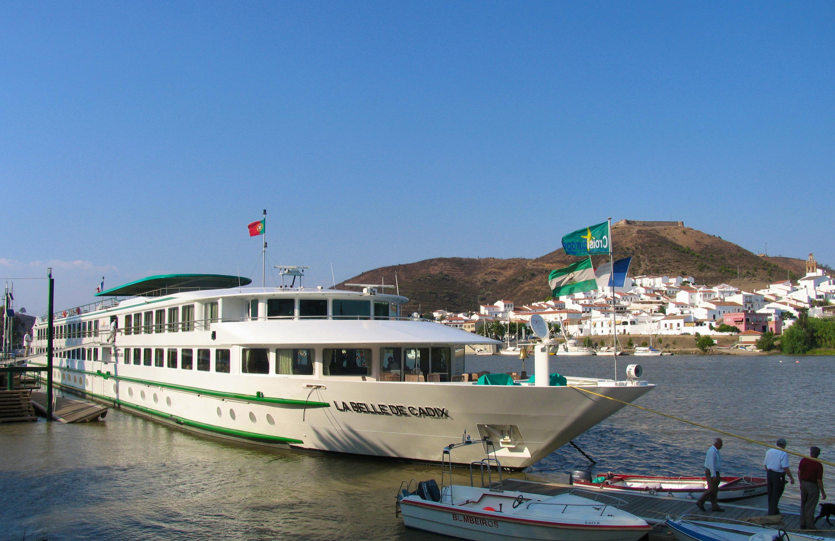 MS Cadix&nbsp;&ndash;&nbsp;&copy;&nbsp;HelWin G?tinger