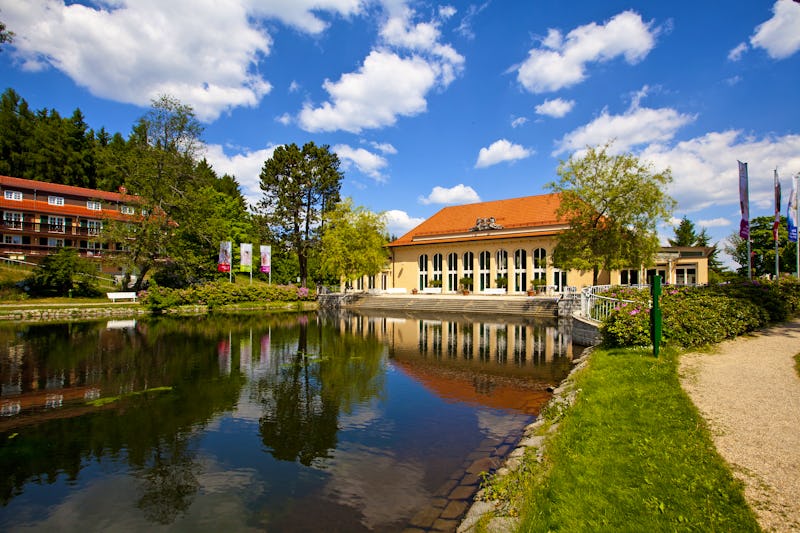 Bad Brambach Festhalle – © ©Gerhard Khler - stock.adobe.com