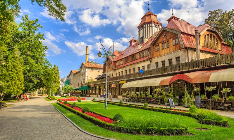 Bad Kudowa: Kudowa Zdrj, polskie uzdrowisko na Dolnym lsku - park zdrojowy - ©©stepmar - stock.adobe.com