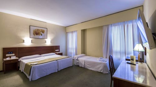 Zimmerbeispiel Gran Lar Sevilla – © Gran Lar Sevilla