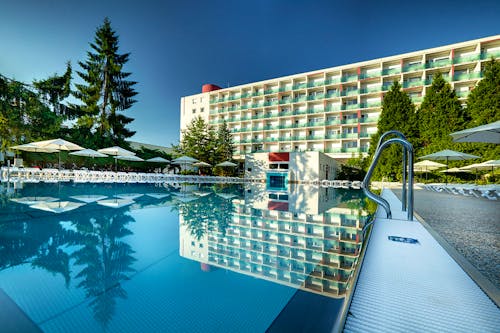 Dudince- Hotel Rubin - Außenpool &ndash; &copy; Hotel Smaragd - Hotel Rubin