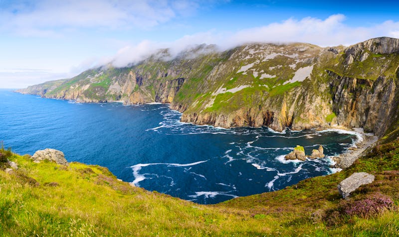 Küstenklippen Slieve League im County Donegal - ©alexanderkonsta - stock.adobe.com