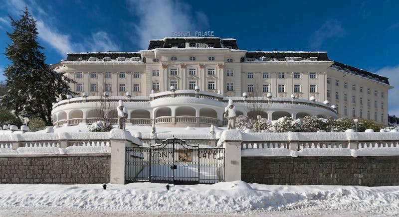 Jachymov - Kurhotel Radium Palace - Aussenansicht – ©Lecebne lazne Jachymov a.s.