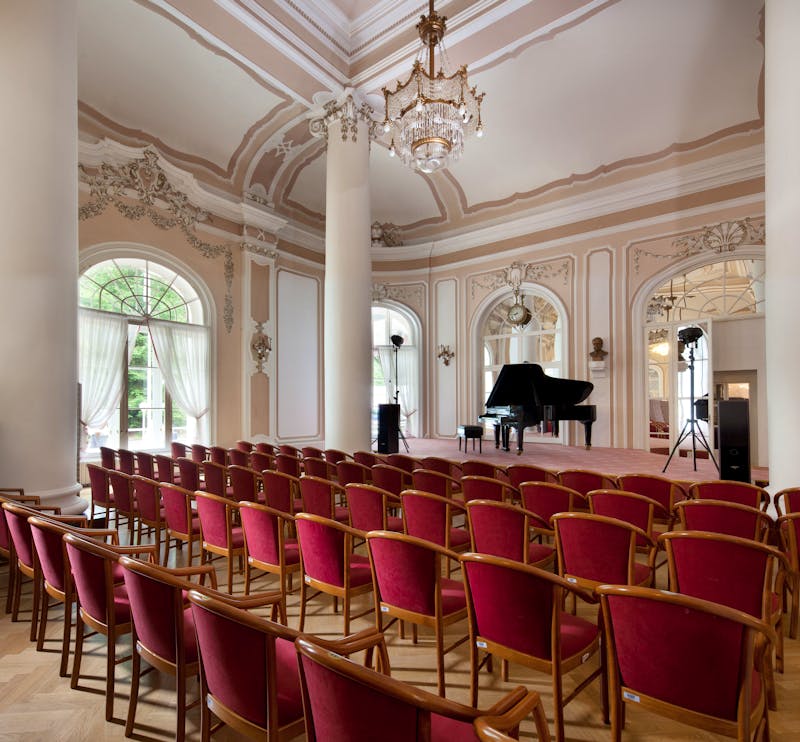 Jachymov - Kurhotel Radium Palace - Konzertsaal – ©Lecebne lazne Jachymov a.s.
