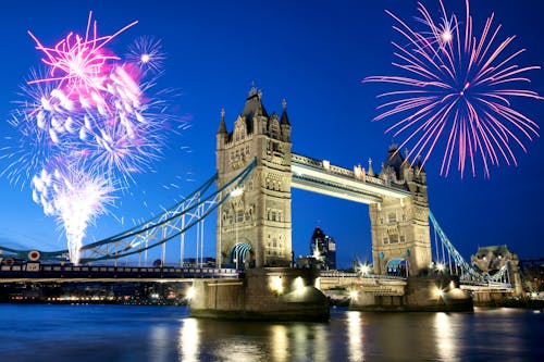 Tower Bridge in London &ndash; &copy; ©Bikeworldtravel - stock.adobe.com