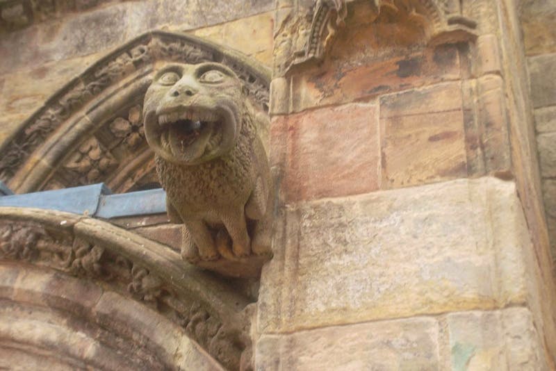 Wasserspeier von Rosslyn Chapel in Schottland - ©Eberhardt TRAVEL - Michael Krause