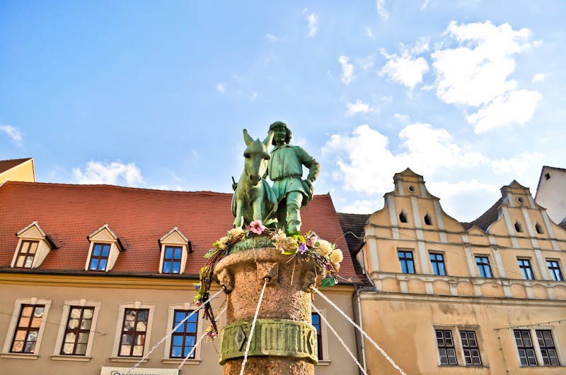 Halle - Eselsbrunnen am Alten Markt - ©©mihi - stock.adobe.com