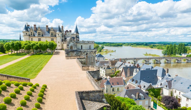 Schloss Amboise über dem Loiretal, Frankreich - ©Manok - stock.adobe.com