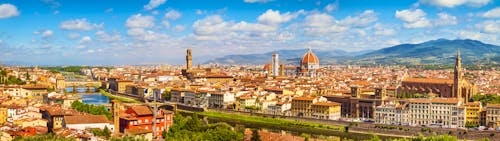 Blick über Florenz &ndash; &copy; QQ7 - stock.adobe.com