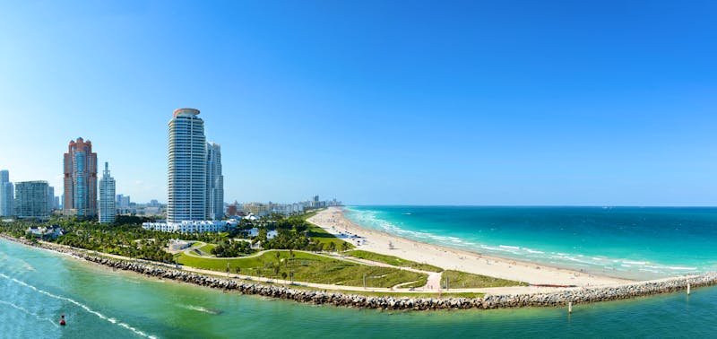 South Miami Beach - ©©Gino Santa Maria - stock.adobe.com