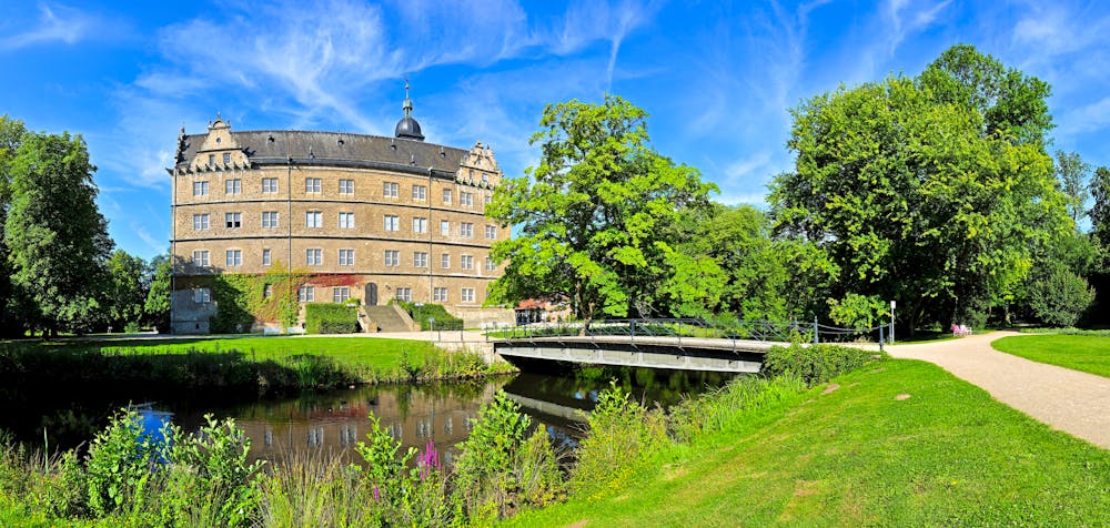 Schloss Wolfsburg &ndash; &copy; ©BildPix.de - stock.adobe.com