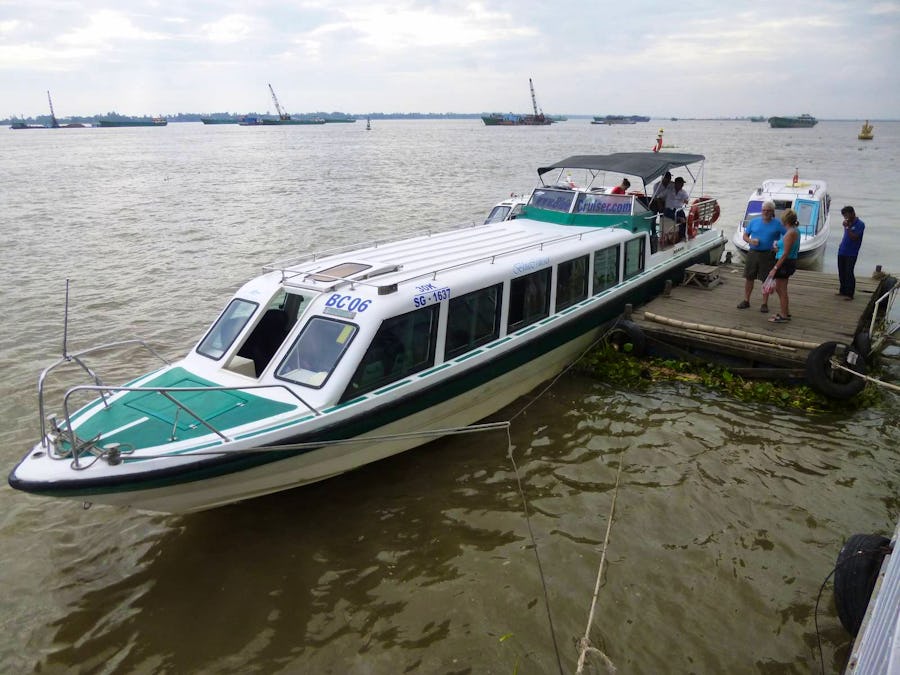 Mit dem Speedboot nach Kambodscha – © Vicky Kern