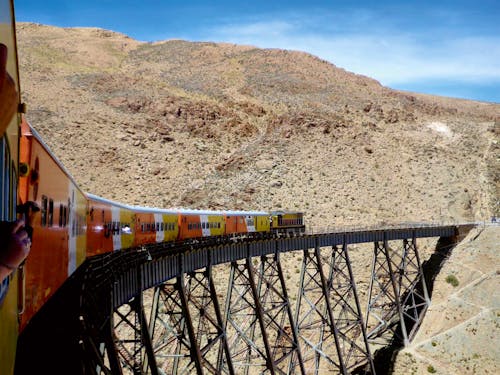 Die Zugfahrt in die Wolken &ndash; &copy; RGB Daniela Paulan