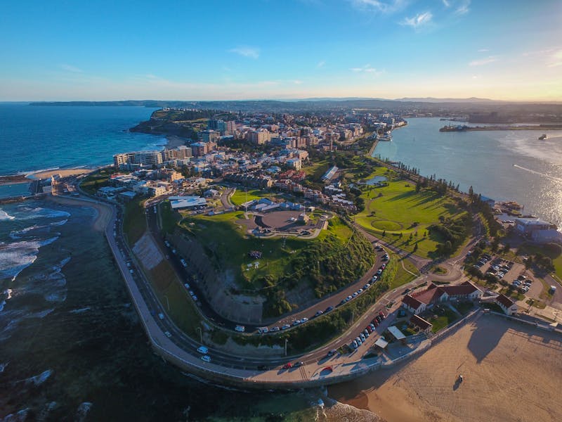 Newcastle aus der Luft - ©©Lachlan - stock.adobe.com