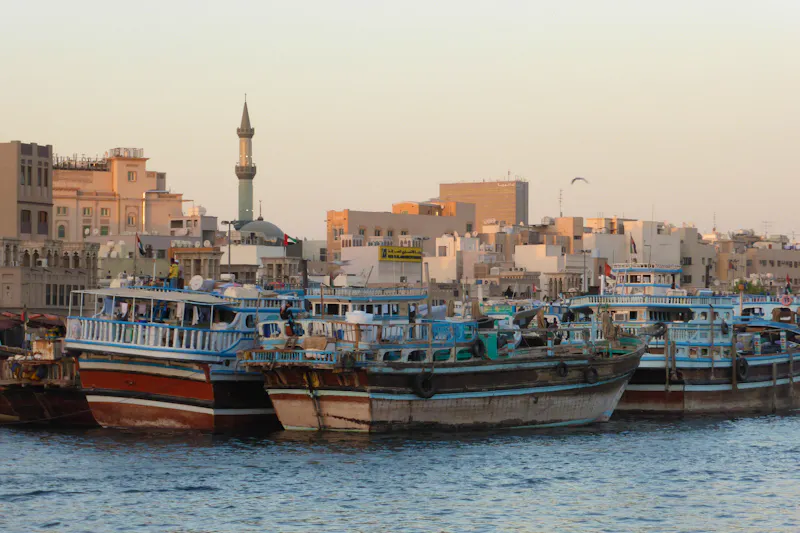 am Dubai Creek - &copy;Eberhardt TRAVEL