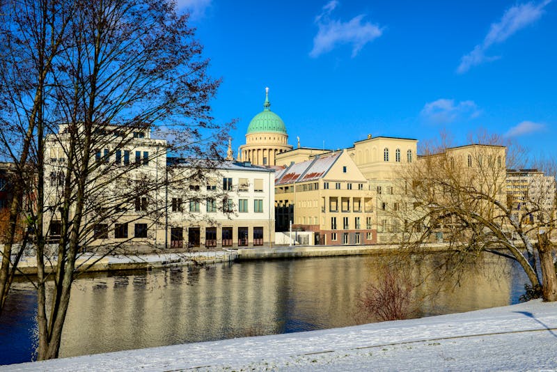 Havelufer in Potsdam im Winter - ©©Carsten Böttinger - stock.adobe.com