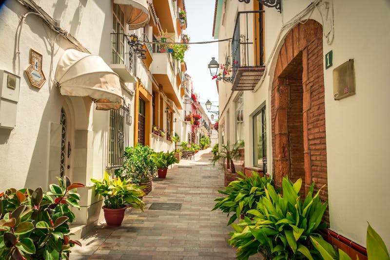 Malerische Gasse in Marbella - ©©cineuno - stock.adobe.com