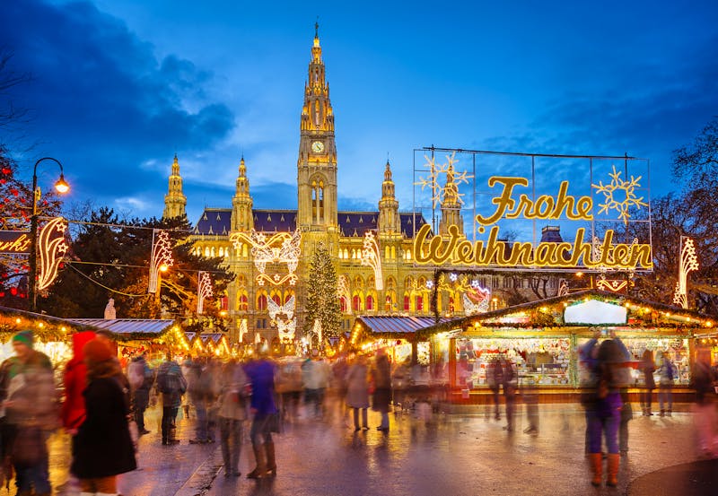 Weihnachtsmarkt Wien - ©sborisov – Adobe Stock