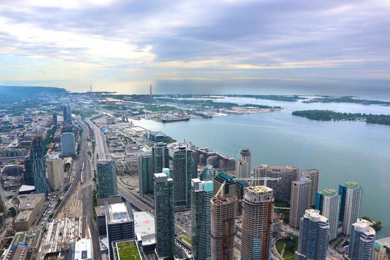 Blick vom CN Tower auf Toronto - ©Eberhardt TRAVEL