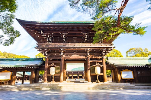 Meiji Schrein in Tokio &ndash; &copy; ©orpheus26 - stock.adobe.com