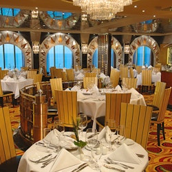 NCL Schiff Pride of America, Skyline Restaurant – © Norwegian Cruise Line