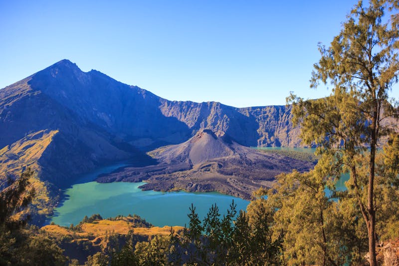Vulkan Rinjani, Lombok - ©amthinkin - Adobe Stock