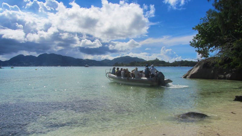 Abfahrt von der Insel Moyenne - ©Eberhardt TRAVEL