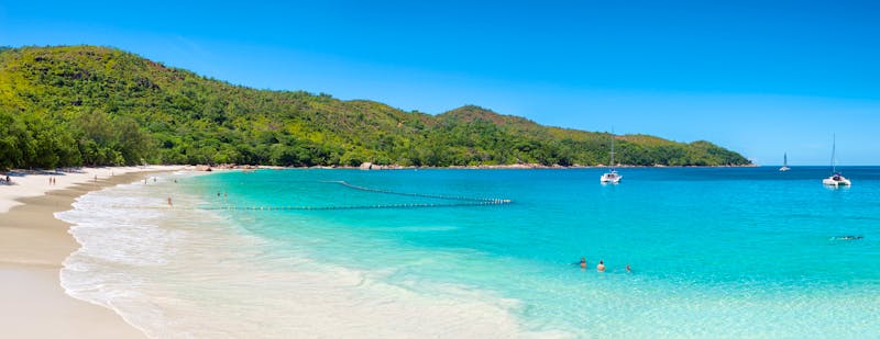 Panorama vom Anse Lazio Strand auf Praslin - ©lucky-photo - stock.adobe.com