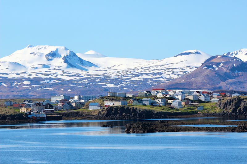 Djupivogur mit Ocean Diamond - &copy;Iceland ProCruises