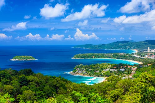 Phuket - Panoramablick über die Küstenlandschaft &ndash; &copy; ©f11photo - stock.adobe.com