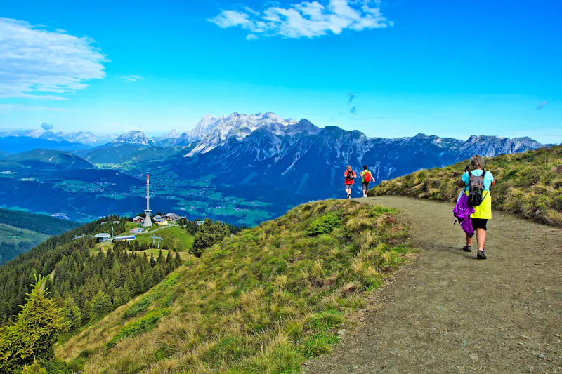 Alpen-Blick auf den Dachstein - &copy;©bikemp - stock.adobe.com